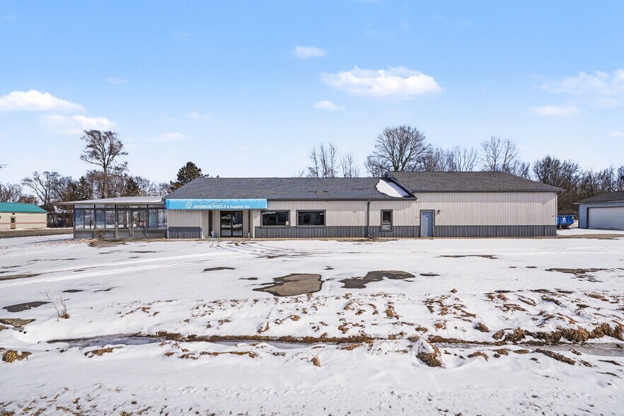 6017 W Pierson Rd, Flushing, MI for sale - Primary Photo - Image 1 of 9