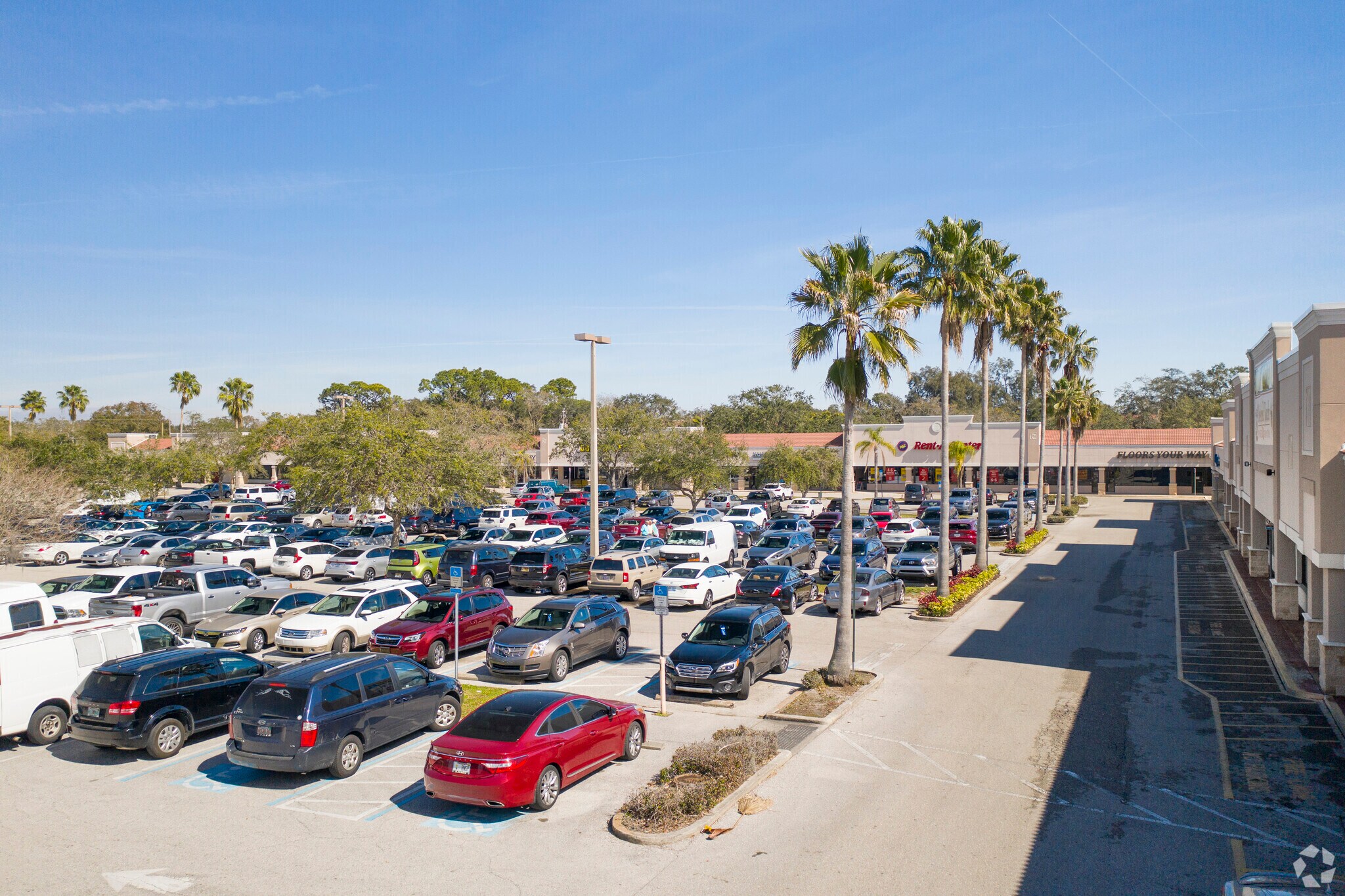 4400 Bee Ridge Rd, Sarasota, FL 34233 Palm Plaza