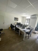 18 Avenue Du Général Leclerc, Boulogne-Billancourt for lease Interior Photo- Image 2 of 6