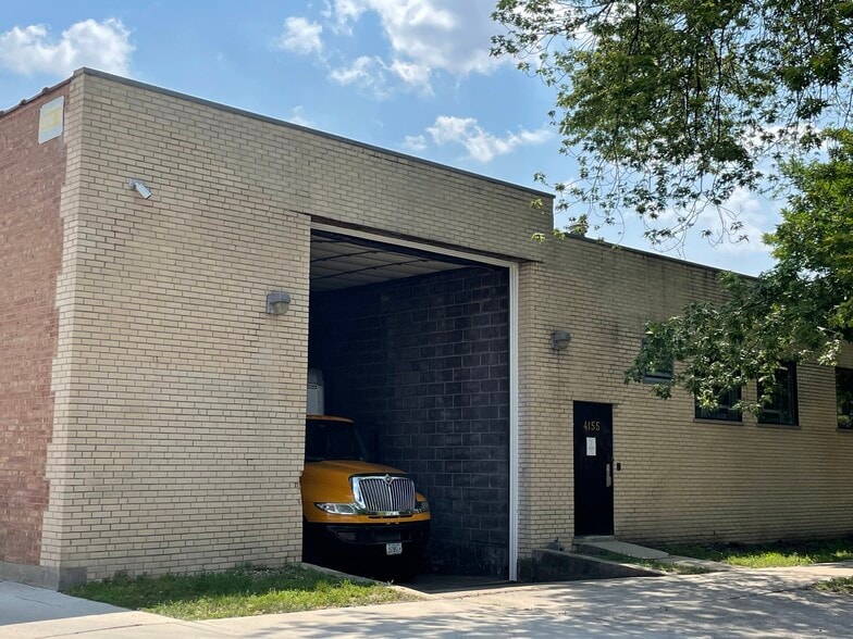 4155 N Rockwell St, Chicago, IL for lease - Building Photo - Image 3 of 30