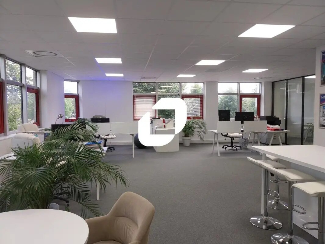 Office in Nantes for lease Interior Photo- Image 1 of 8