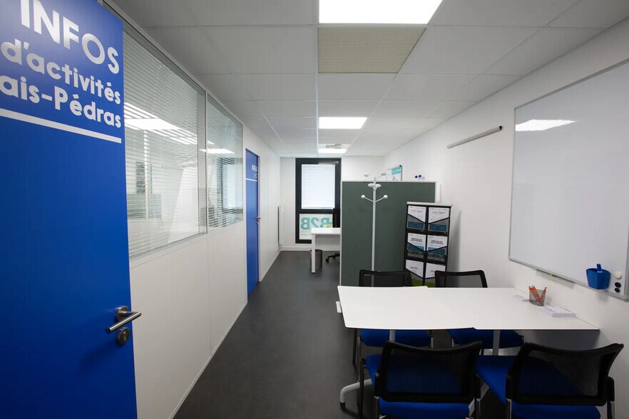 39 Route De Fondeline, Saint-Nazaire for lease - Building Photo - Image 1 of 3