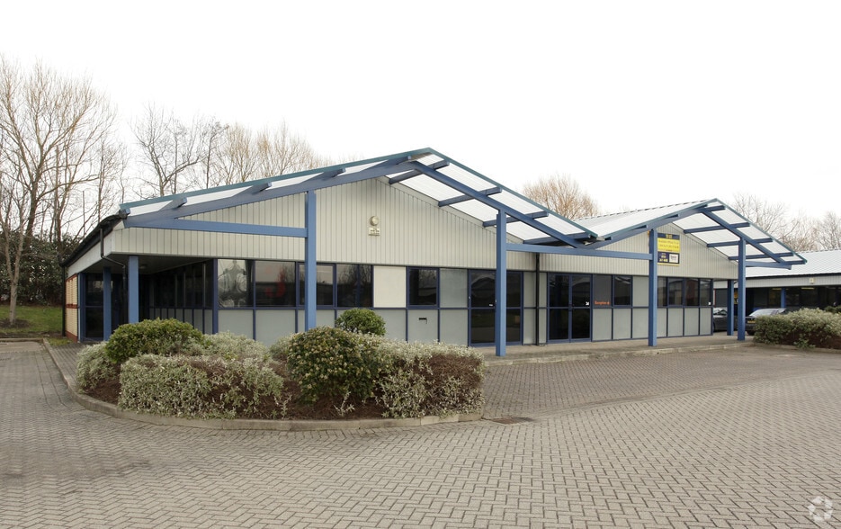 Newton Ct, Liverpool for lease - Building Photo - Image 3 of 3