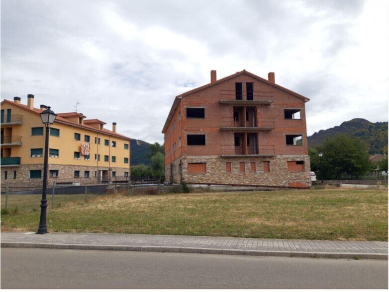 Land in Boñar for sale - Building Photo - Image 3 of 8