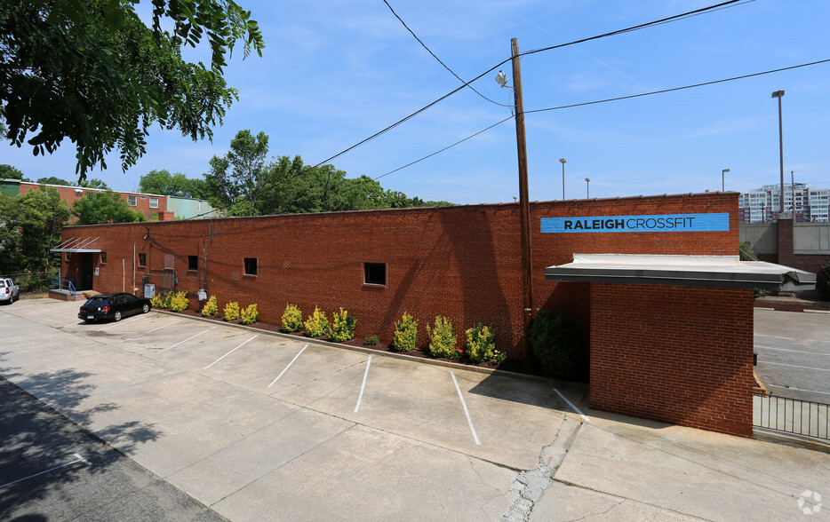 15 N West St, Raleigh, NC for lease - Building Photo - Image 2 of 3