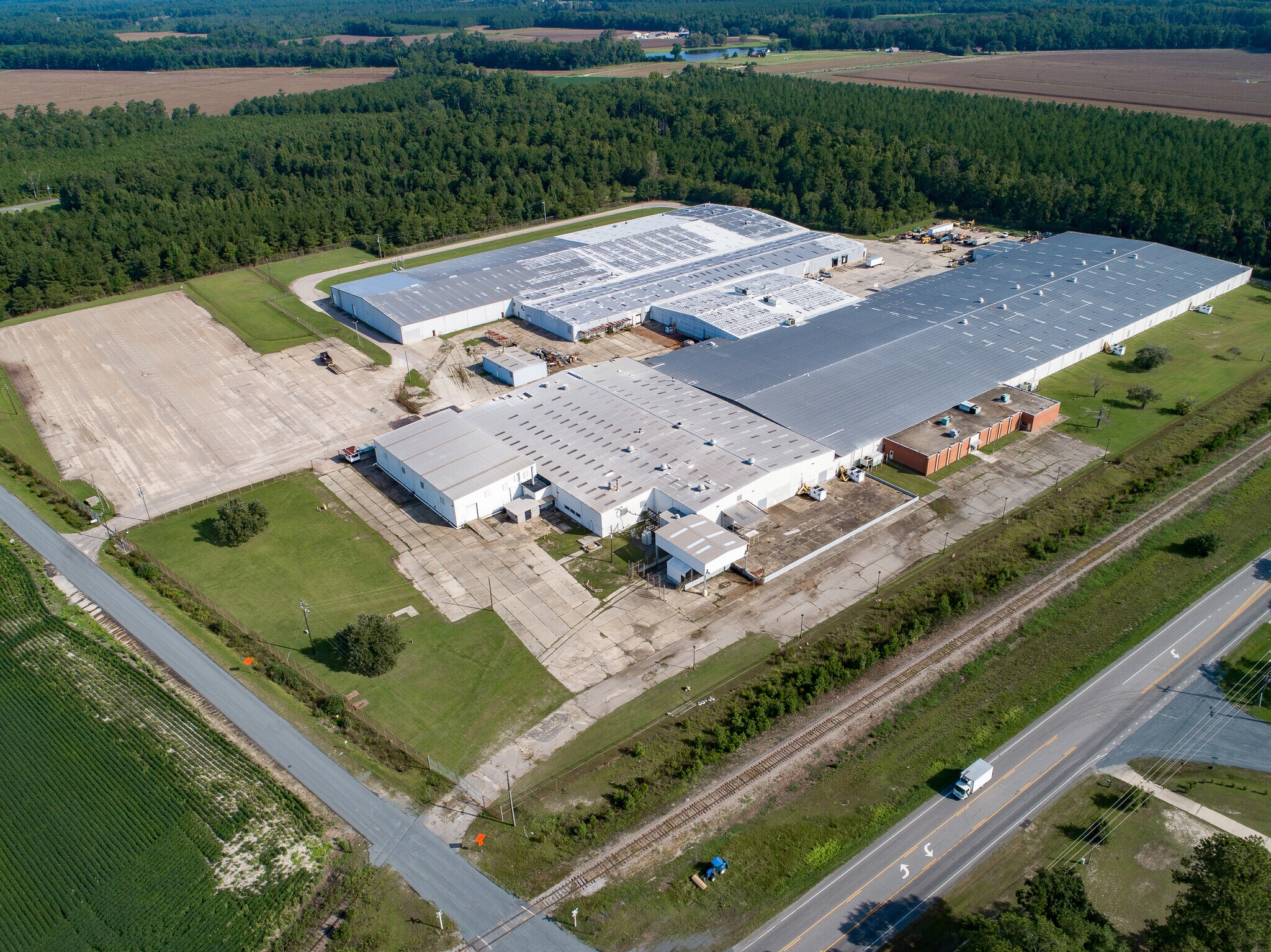 18631 NC Highway 71, Lumber Bridge, NC 28357 Lumber Bridge Warehouse