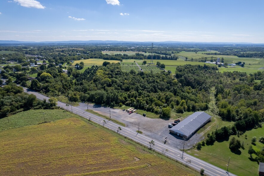 7820 W Lincoln Way, Saint Thomas, PA for sale - Primary Photo - Image 1 of 1