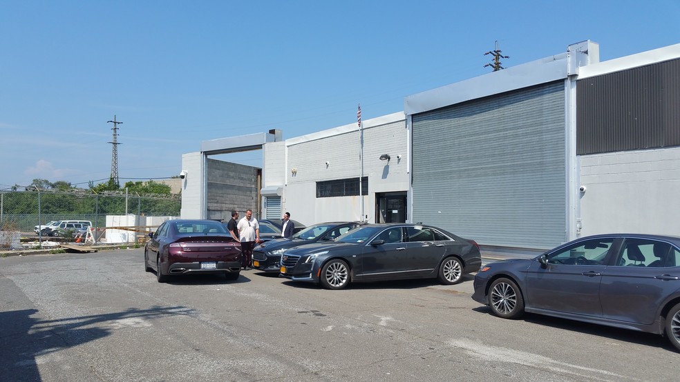 13019 180th St, Jamaica, NY for lease - Building Photo - Image 3 of 3