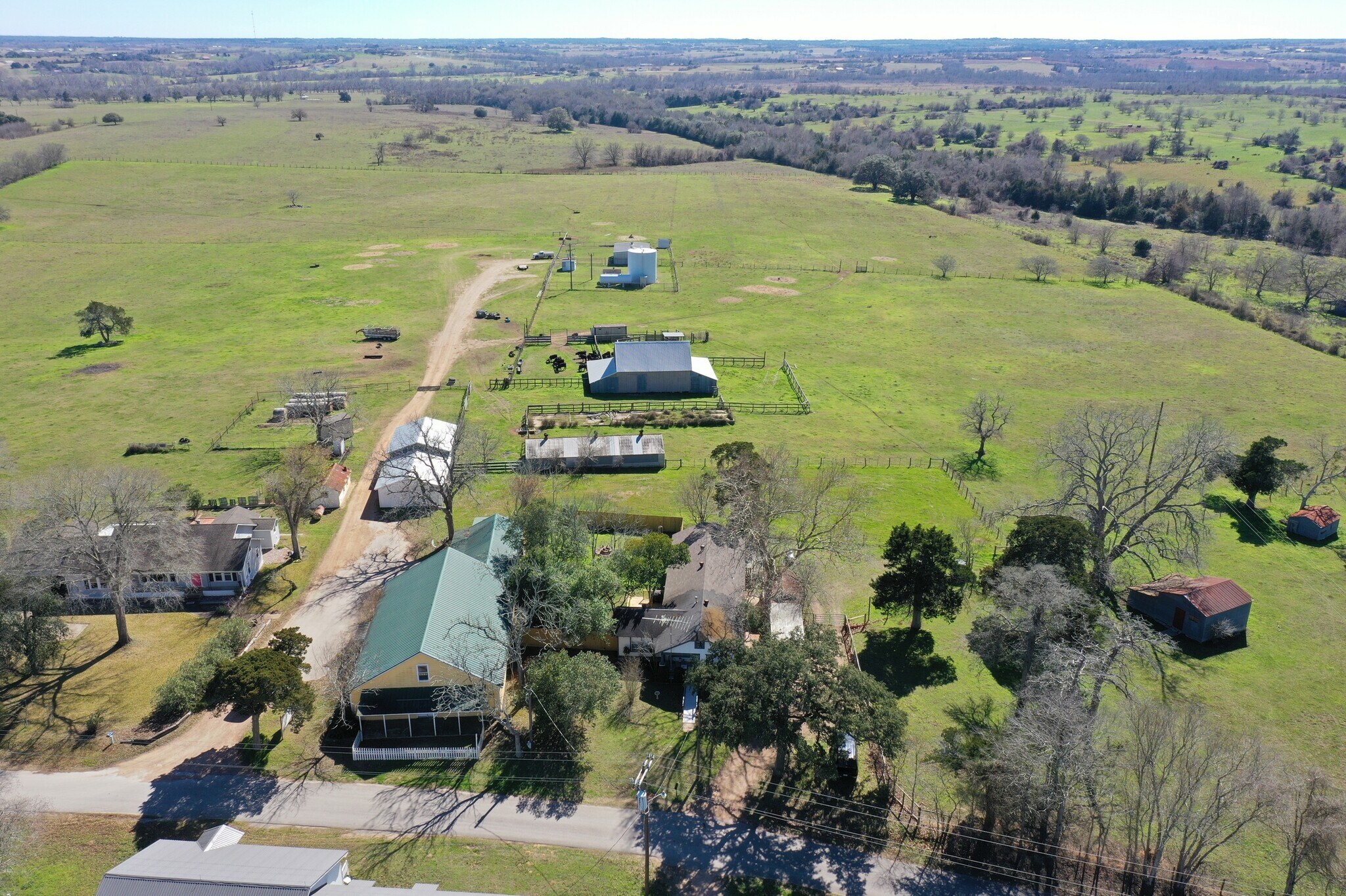 2285 Main St, Industry, TX for sale Primary Photo- Image 1 of 1