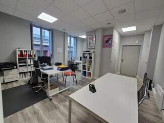 More details for 20 Rue De La Roë, Angers - Office for Lease