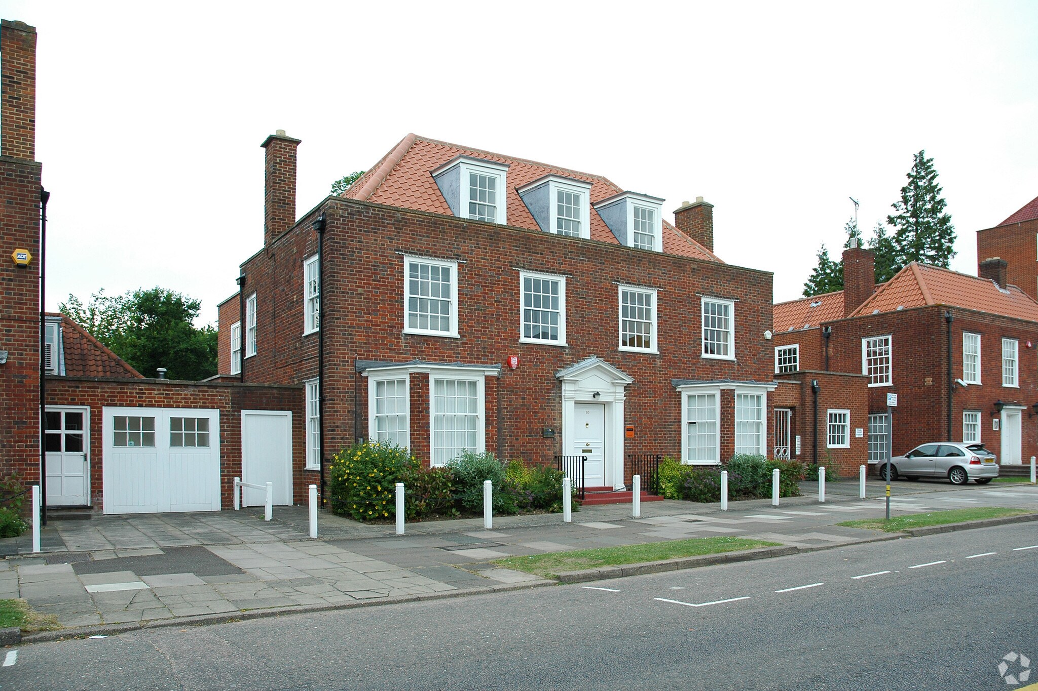 10 Parkway, Welwyn Garden City, AL8 6HG