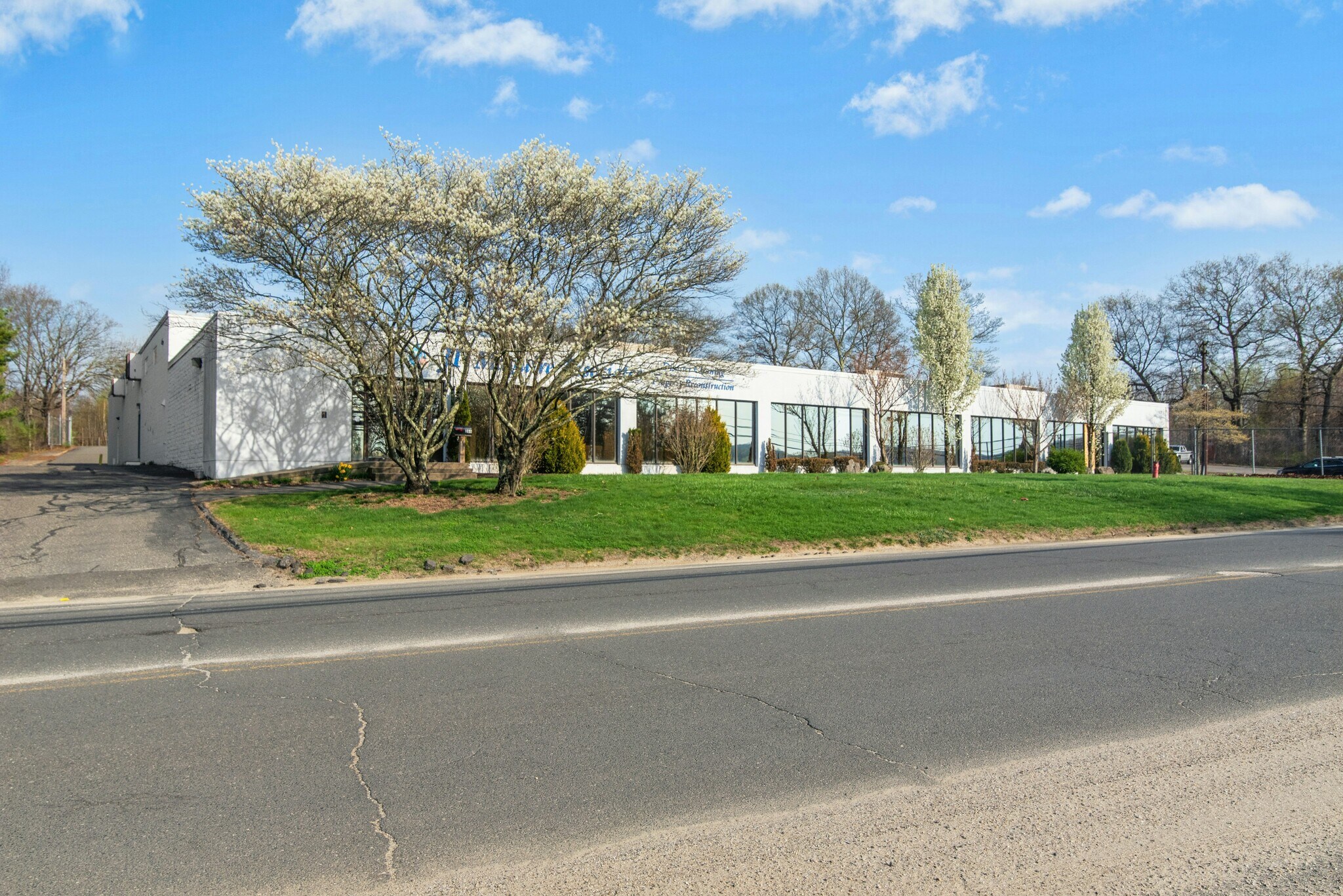 266 Brookside Rd, Waterbury, CT for lease Building Photo- Image 1 of 12
