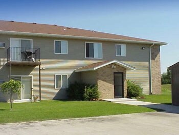 331 Oehlke Ave, Enderlin, ND for sale Primary Photo- Image 1 of 2