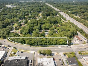 1315 Motor Pky, Islandia, NY - aerial  map view