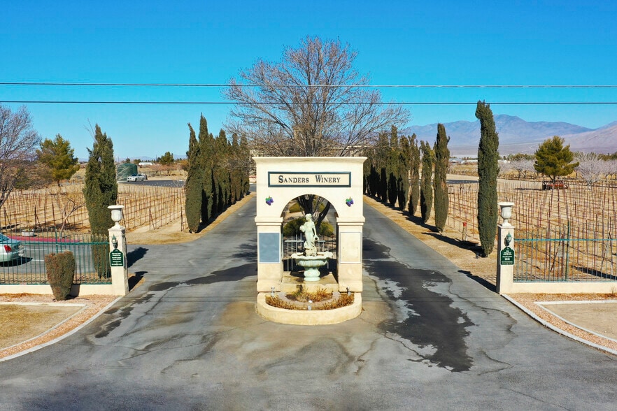 3780 E Kellogg Rd, Pahrump, NV for sale - Aerial - Image 2 of 40