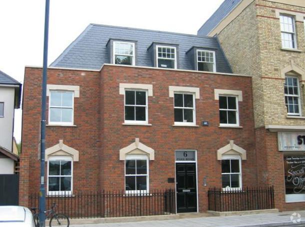 6 Park Rd, Hampton for sale - Primary Photo - Image 1 of 1