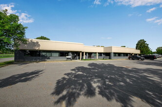 455 Commerce Dr, Buffalo, NY for lease Building Photo- Image 1 of 12