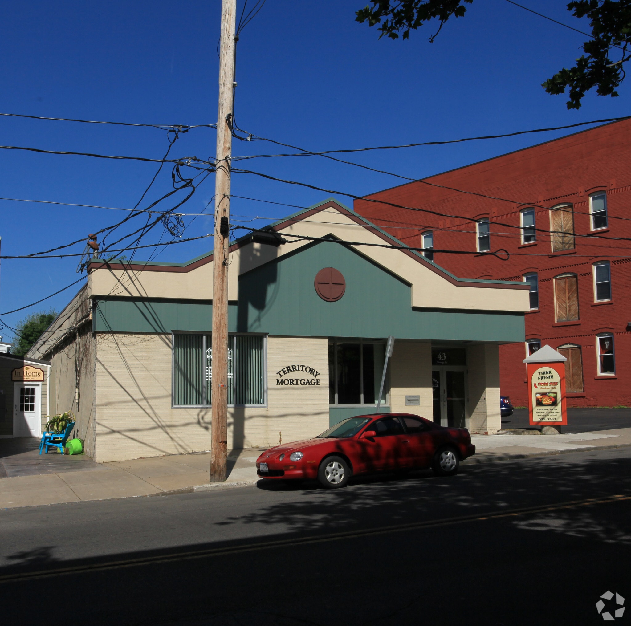 43 Oswego St, Baldwinsville, NY 13027 Office for Lease