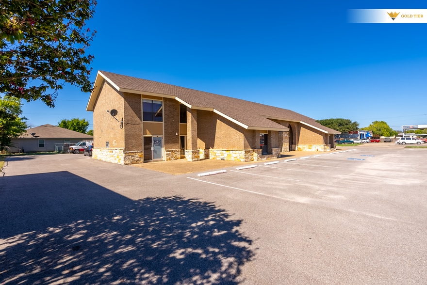 2508 Williams Dr, Georgetown, TX for lease - Building Photo - Image 3 of 9
