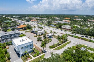 875 109th Ave, Naples, FL - AERIAL  map view