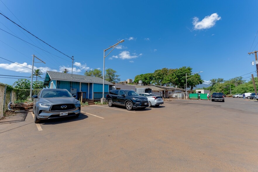 Kihei Crossroads portfolio of 2 properties for sale on LoopNet.com - Building Photo - Image 2 of 25