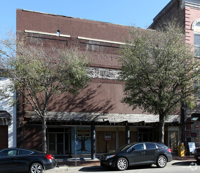 305 N Main St, Tarboro, NC for sale - Primary Photo - Image 1 of 3