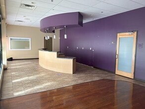 2100 S Hurstbourne Pky, Louisville, KY for lease Interior Photo- Image 1 of 8