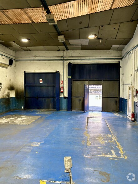 Industrial in Fuenlabrada, Madrid for lease - Building Photo - Image 3 of 14