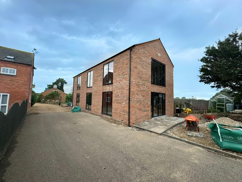 Welford Road Road, Naseby for lease - Building Photo - Image 3 of 7