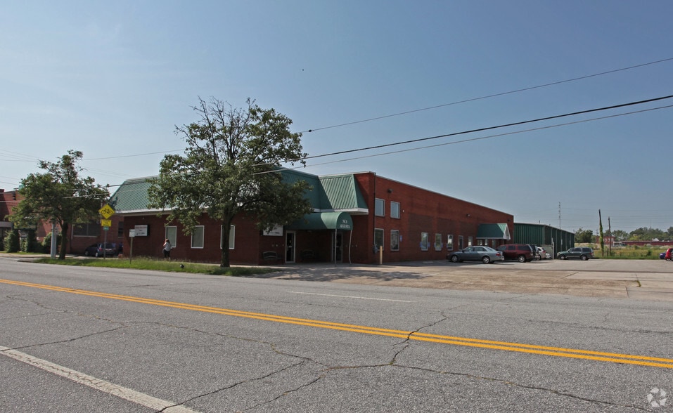 1002 Telfair St, Augusta, GA for lease - Building Photo - Image 1 of 10