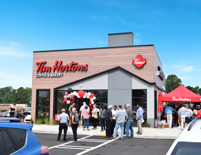 Georgia's first Tim Hortons under construction on Veterans Parkway in  Columbus