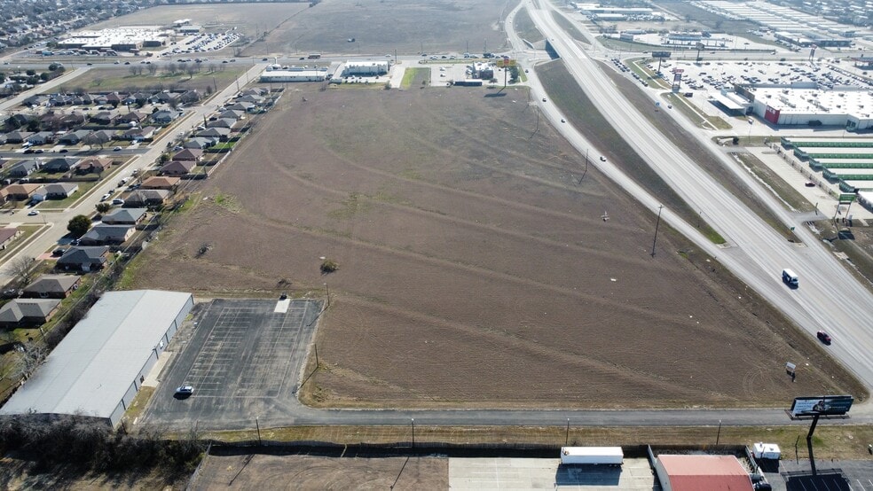 4614 S Fort Hood St, Killeen, TX for sale - Building Photo - Image 2 of 11