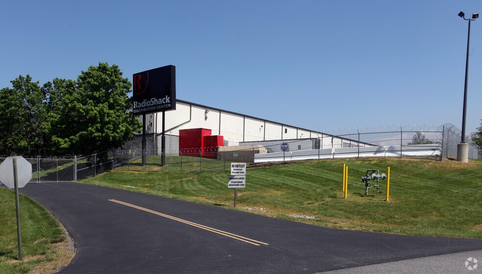 160 Iko Way, Hagerstown, MD for sale - Primary Photo - Image 1 of 1