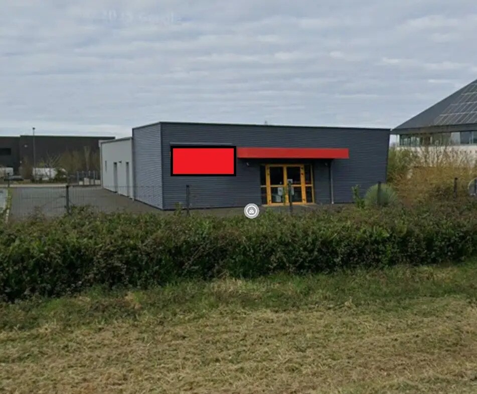 Flex in Derval for sale Building Photo- Image 1 of 9