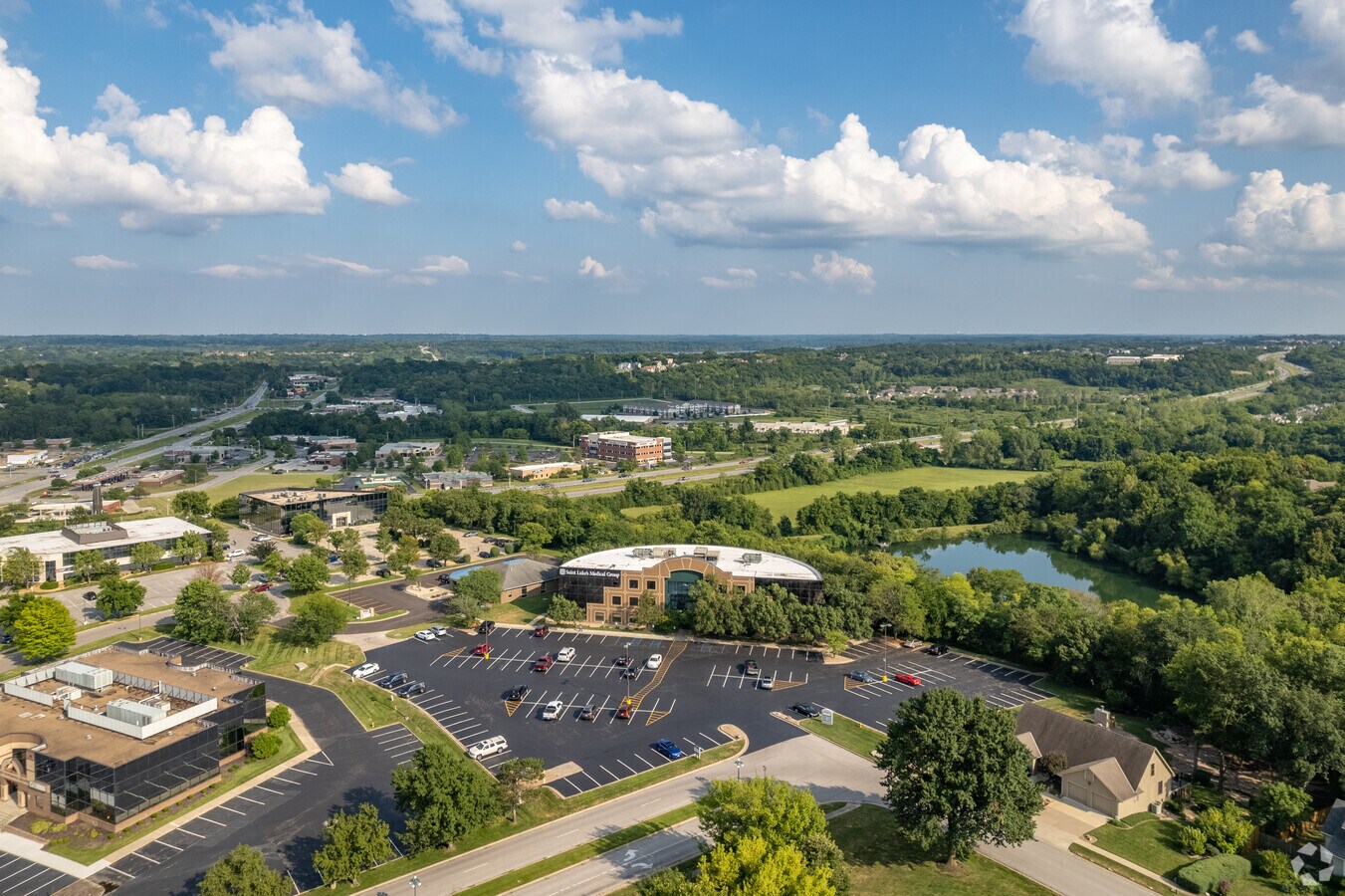 4801 Cliff Ave, Independence, MO 64055 Cliffs I