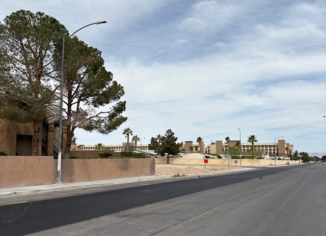 2550 Ford Ave, Las Vegas, NV for sale - Building Photo - Image 1 of 1