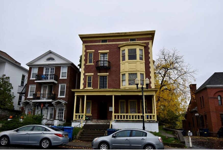 330 Main St, Geneva, NY for sale - Primary Photo - Image 1 of 1