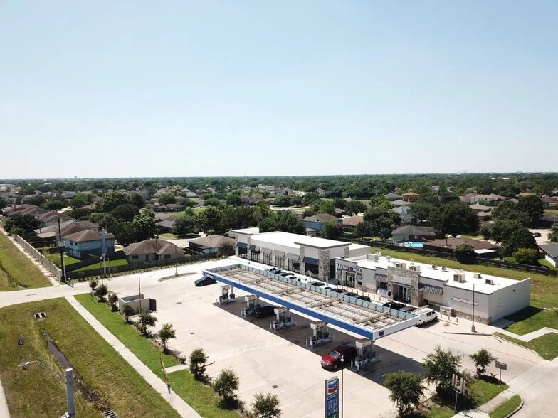 7385 McHard Road, Houston, TX for lease - Building Photo - Image 2 of 14