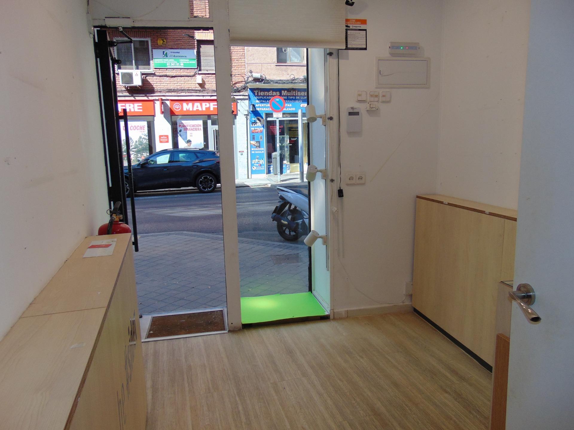 Retail in Madrid, Madrid for lease Interior Photo- Image 1 of 5