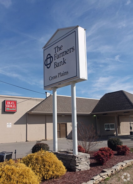 7838 Highway 25 E, Cross Plains, TN for sale - Building Photo - Image 2 of 5