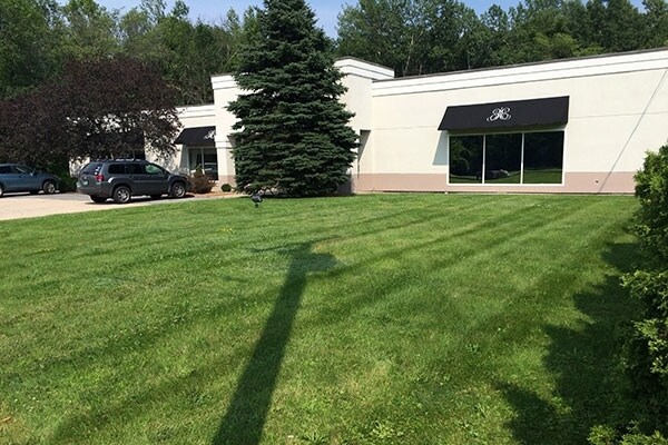 2735 Shelburne Rd, Shelburne, VT for sale Primary Photo- Image 1 of 1