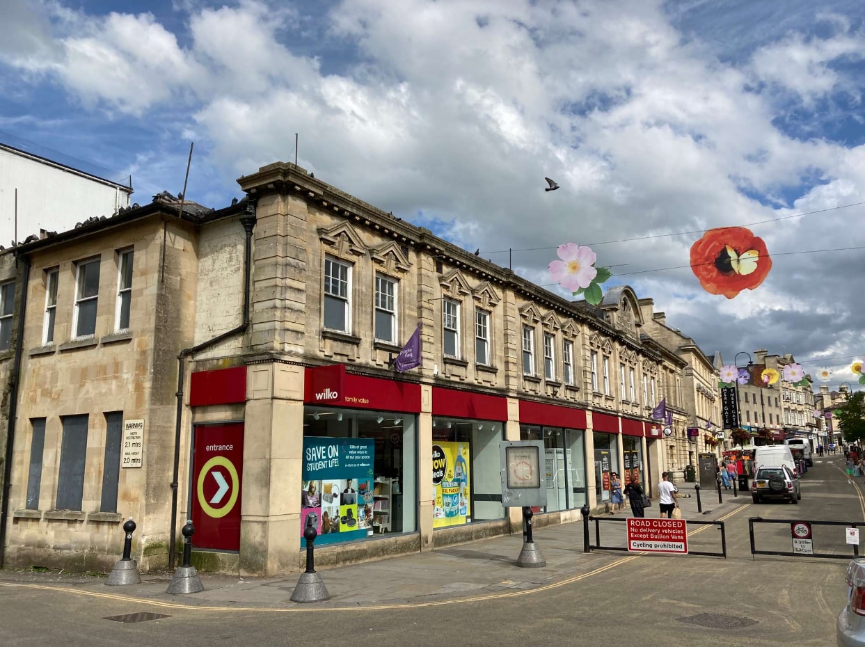 31-33 High St, Chippenham for sale Building Photo- Image 1 of 1