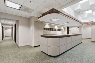 1111 Delafield St, Waukesha, WI for lease Interior Photo- Image 2 of 11