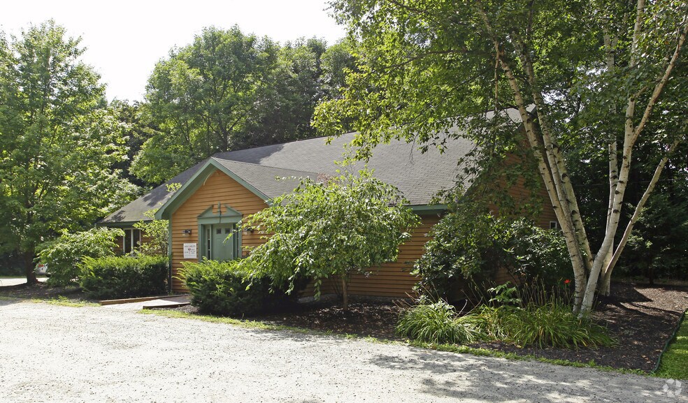26 Eastern Ave, Augusta, ME for sale - Primary Photo - Image 1 of 1