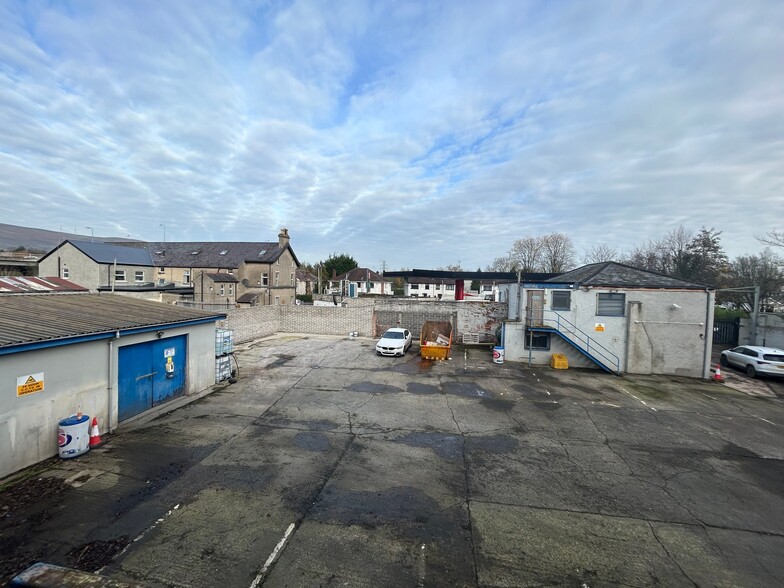 134 Stockmans Ln, Belfast for lease - Primary Photo - Image 3 of 6