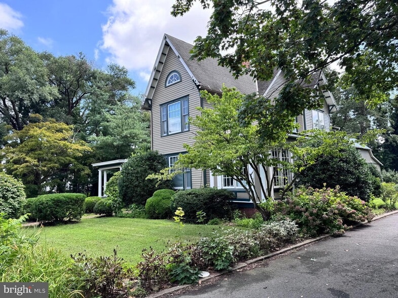 222 S Washington St, Millsboro, DE for sale - Building Photo - Image 2 of 17