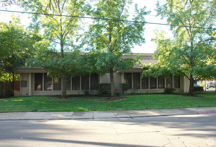 1420 Fulton Ave, Sacramento, CA for sale - Primary Photo - Image 1 of 1