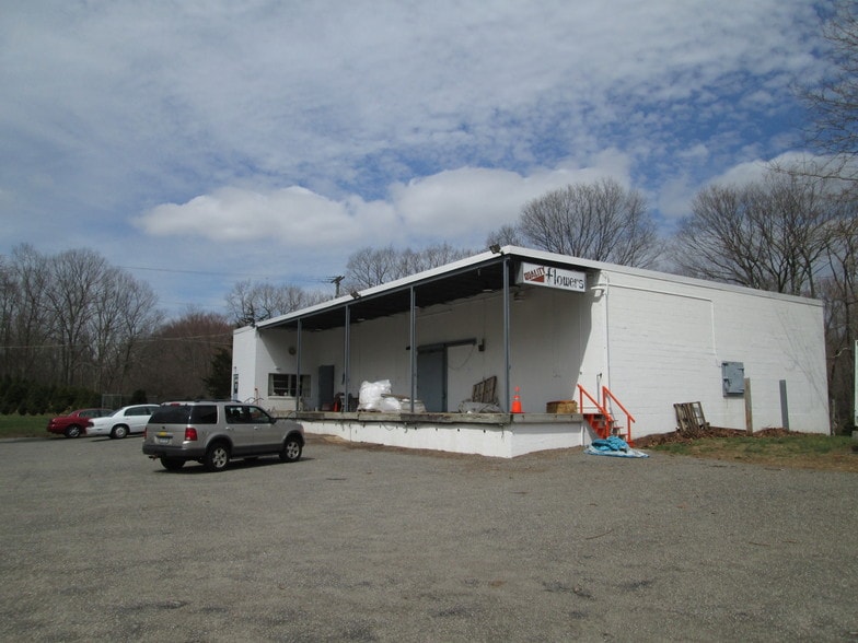 11 Bunker Hill Rd, Andover, CT for sale - Primary Photo - Image 1 of 1