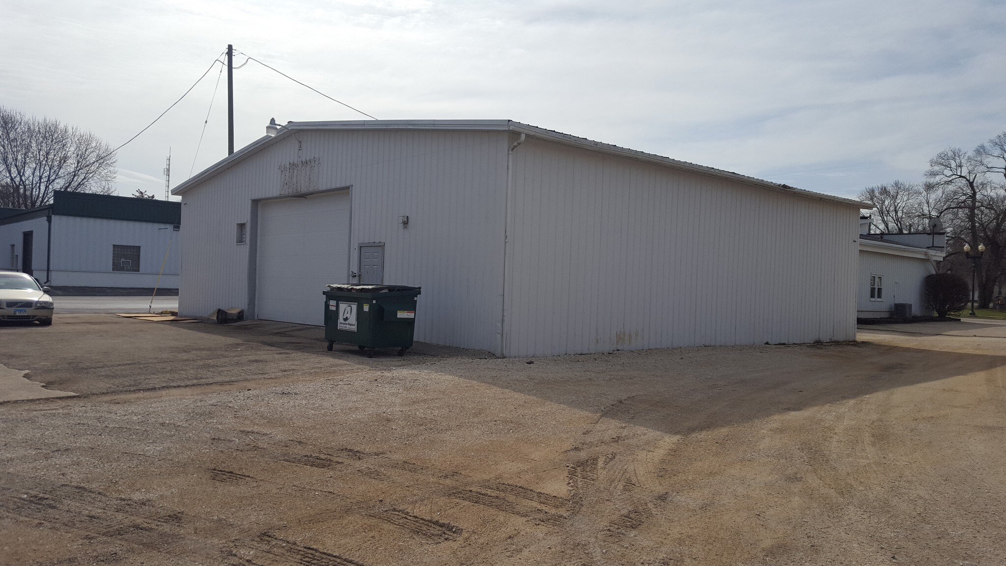 120 N 4th St, Kirkland, IL for sale Primary Photo- Image 1 of 1