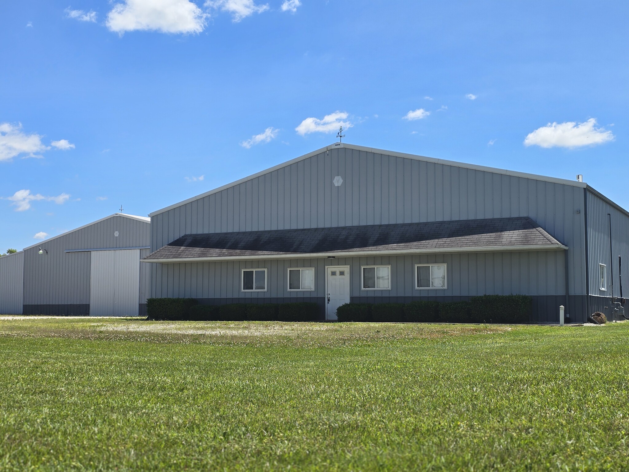 133 Commerce Pky, Hodgenville, KY for sale Building Photo- Image 1 of 1